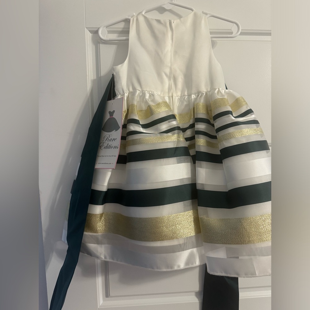 2t Beautiful Christmas Dress